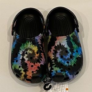 Kids Crocs Size 2 Black Tie Dye J2 Childrens Clogs New!.